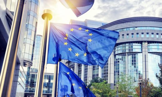 L'Europa pronta a vietare il bisfenolo A nei contenitori a contatto con gli alimenti