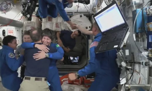  Samantha Cristoforetti nella Stazione Spaziale Internazionale