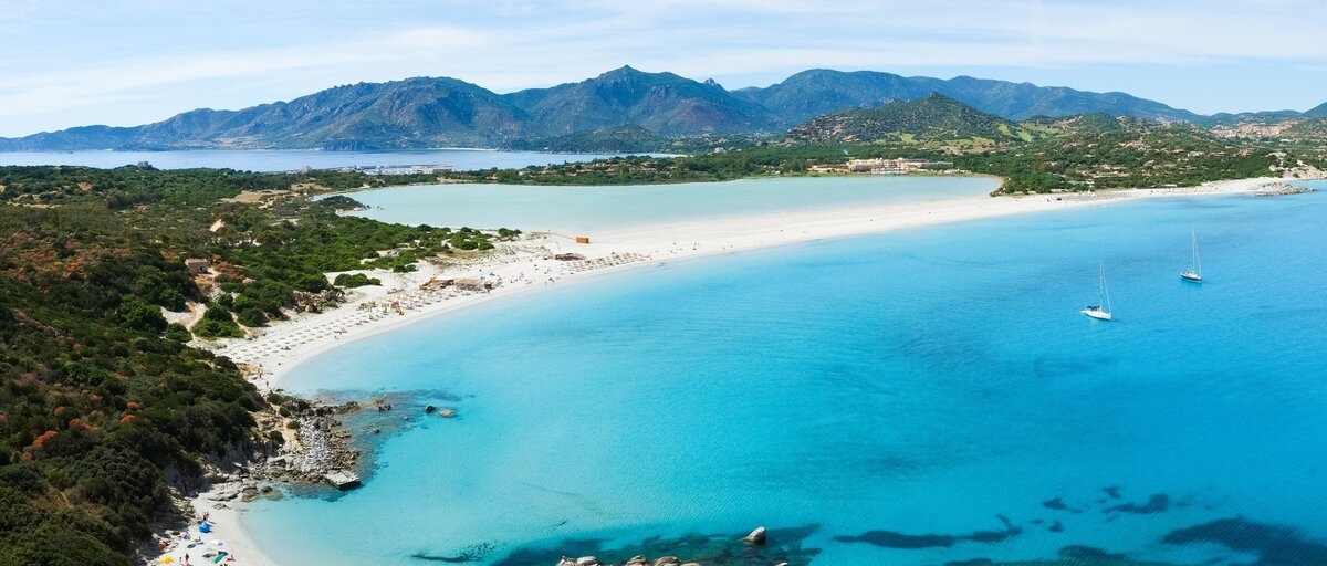 Sardegna. Le esercitazioni Nato chiudono le spiagge