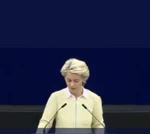 Europa, von der Leyen: stop al petrolio russo entro 6 mesi