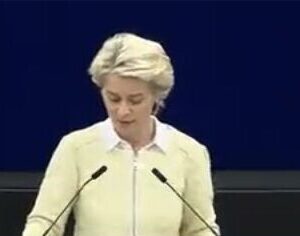 Europa, von der Leyen: stop al petrolio russo entro 6 mesi