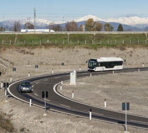 In Italia l' autostrada che ricarica le auto con l'asfalto