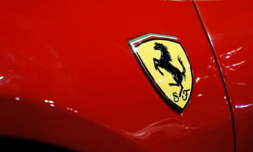 La novità di casa Maranello arriverà nel 2025: la Ferrari elettrica