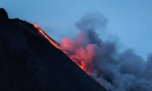 Eruzione Stromboli: è allerta arancione