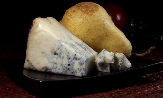 Nuovo allarme listeria in lotto di gorgonzola: massima attenzione