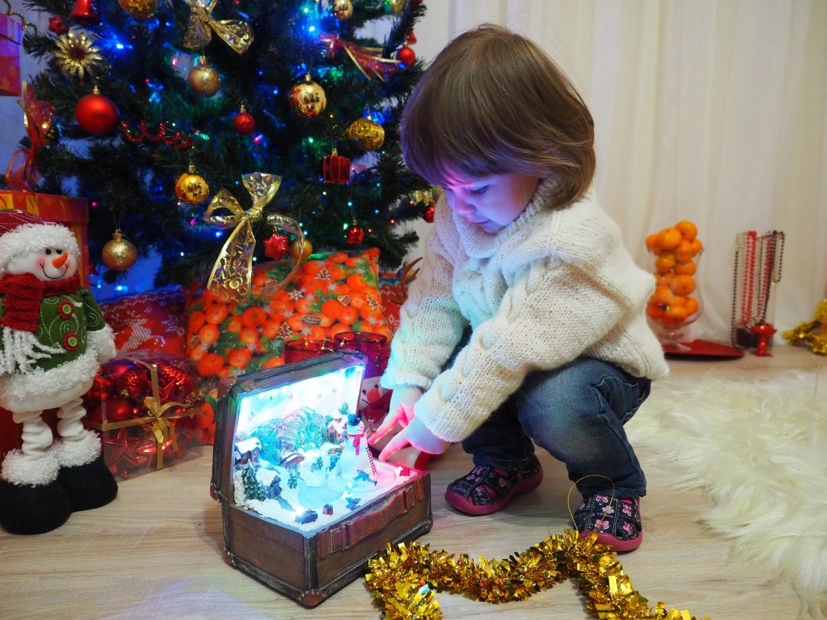 Albero di Natale in 9 case su 10. Molti lo noleggiano