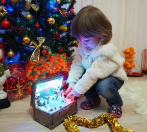 Albero di Natale in 9 case su 10. Molti lo noleggiano