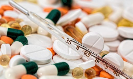 Farmaci sotto la lente dell'Ema. Potrebbero essere pericolosi