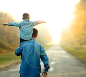 Polmone dal padre al figlio: primo trapianto da vivente in Italia