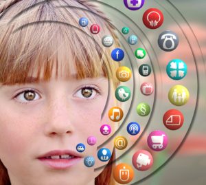Generazione Z: meno tempo on line, ma più costruttivo