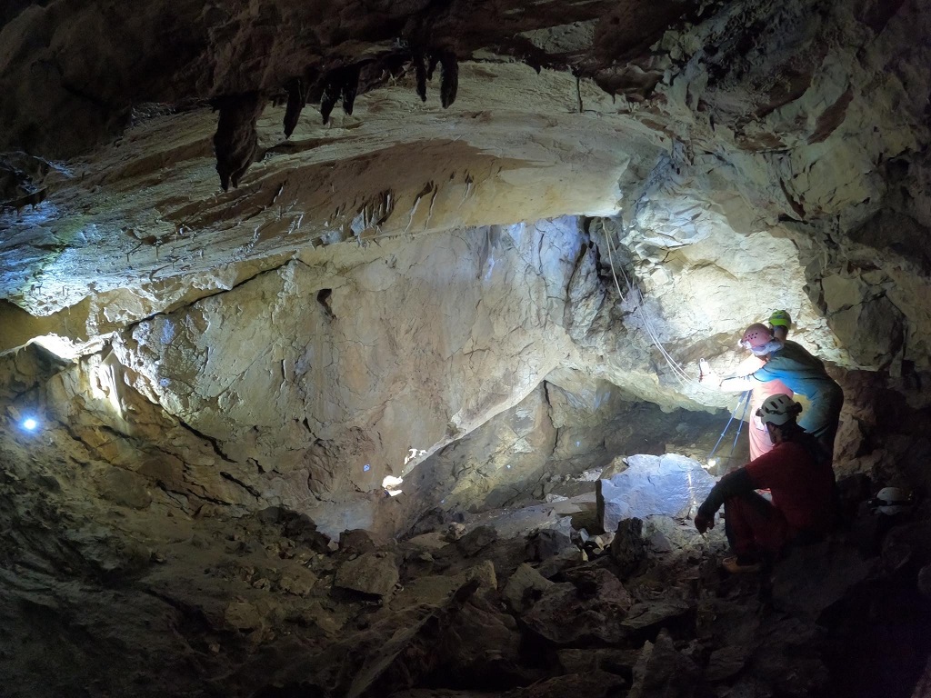 C'è acqua nelle grotte sotterranee bresciane