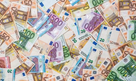 Nuovi euro: i cittadini potranno scegliere le future banconote