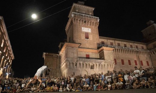 La strada, le gente, gli artisti: torna il Ferrara Buskers Festival