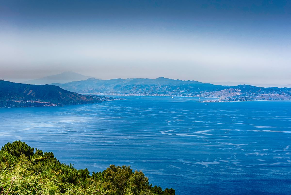 Scoperti tre nuovi vulcani sul fondo del mare in Sicilia