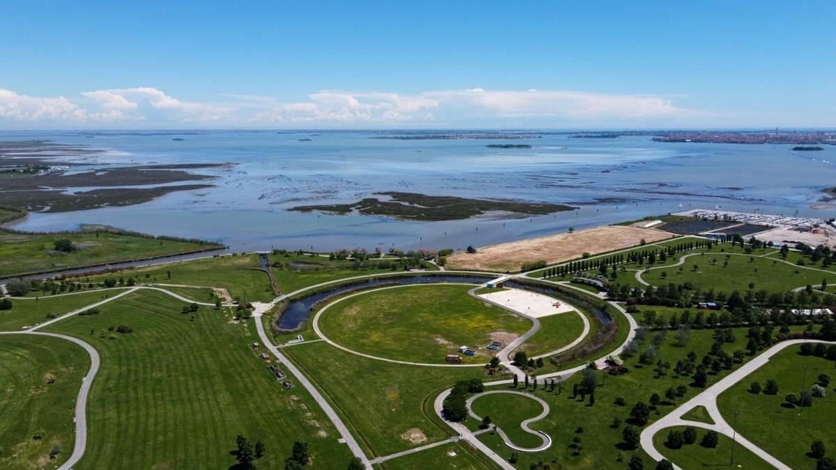 Parco San Giuliano ancora più grande e con una spiaggia erbosa