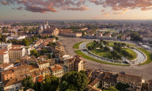 Padova candidata a Capitale dell’arte contemporanea 2028: “Ancora imparo” tra dissidenza e futuro
