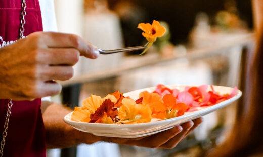 Flower sommelier: un esperto per conoscere il gusto dei fiori