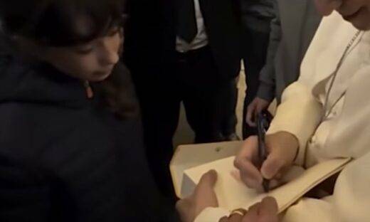 Un Papa americano a Roma: Leone XIV, un Papa tra la gente
