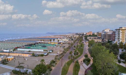 La nuova stagione di Rimini: 16 km di waterfront green tra mare, natura e sport