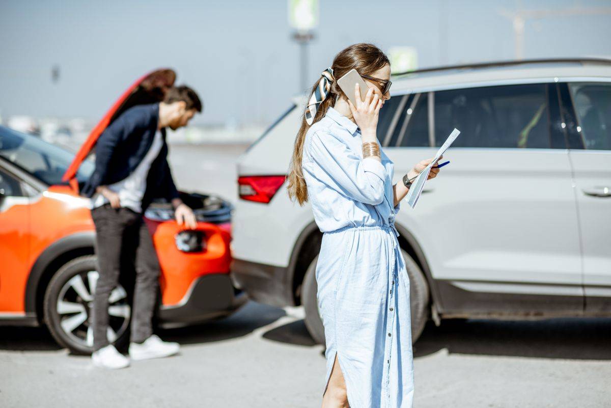 Polizze e reclami: assicurazioni record, Rc auto in crescita