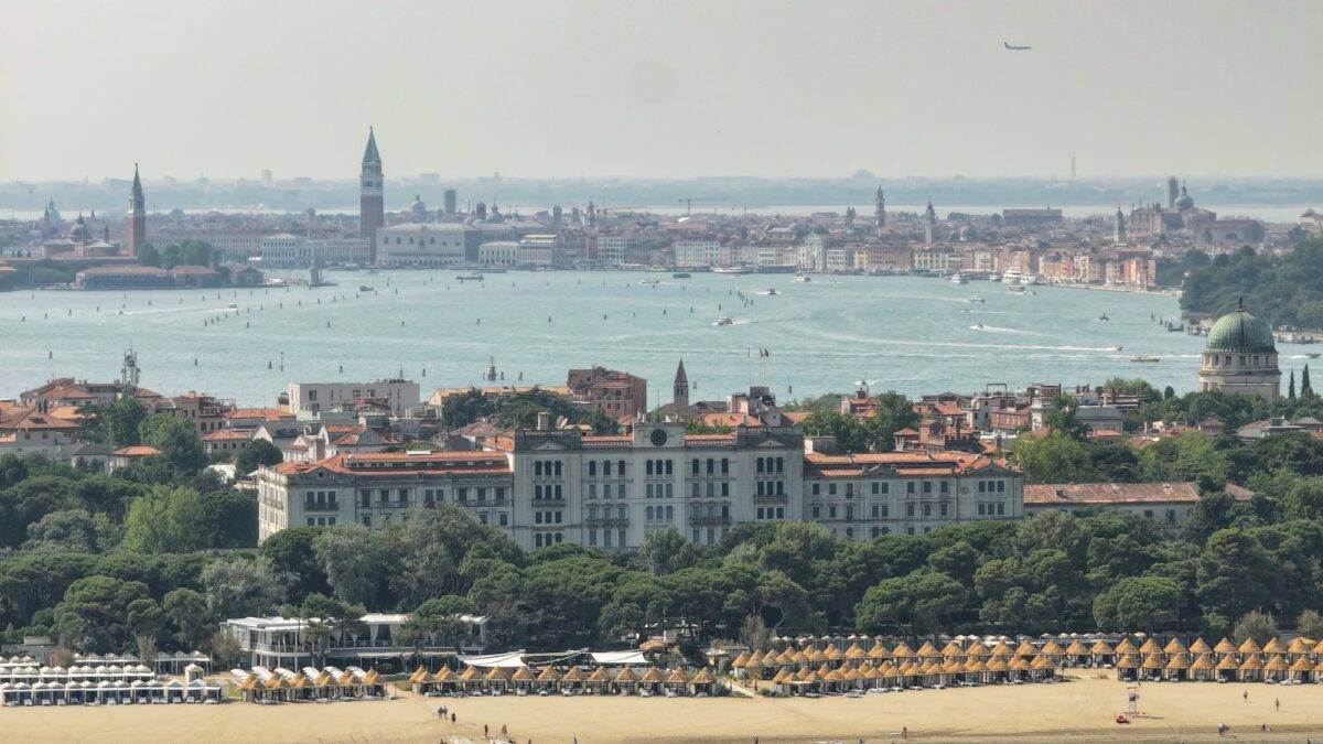 Hotel Des Bains: dagli Emirati una spinta per la riqualificazione