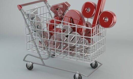 Istat: più potere d’acquisto per le famiglie, ma i conti pubblici peggiorano
