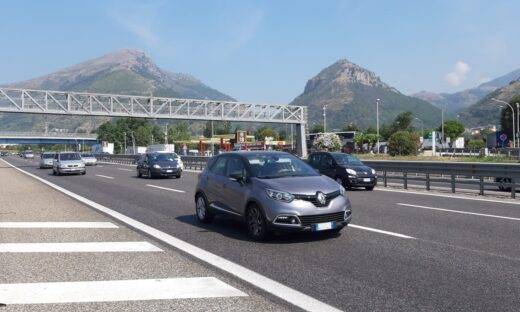 Esodo: oltre 13,2 milioni di auto in strada nel weekend