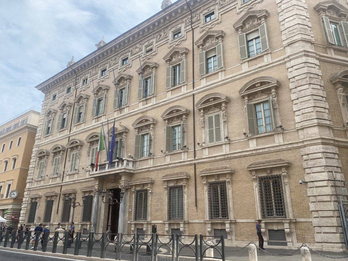 Manovra, volata finale. Con altre novità