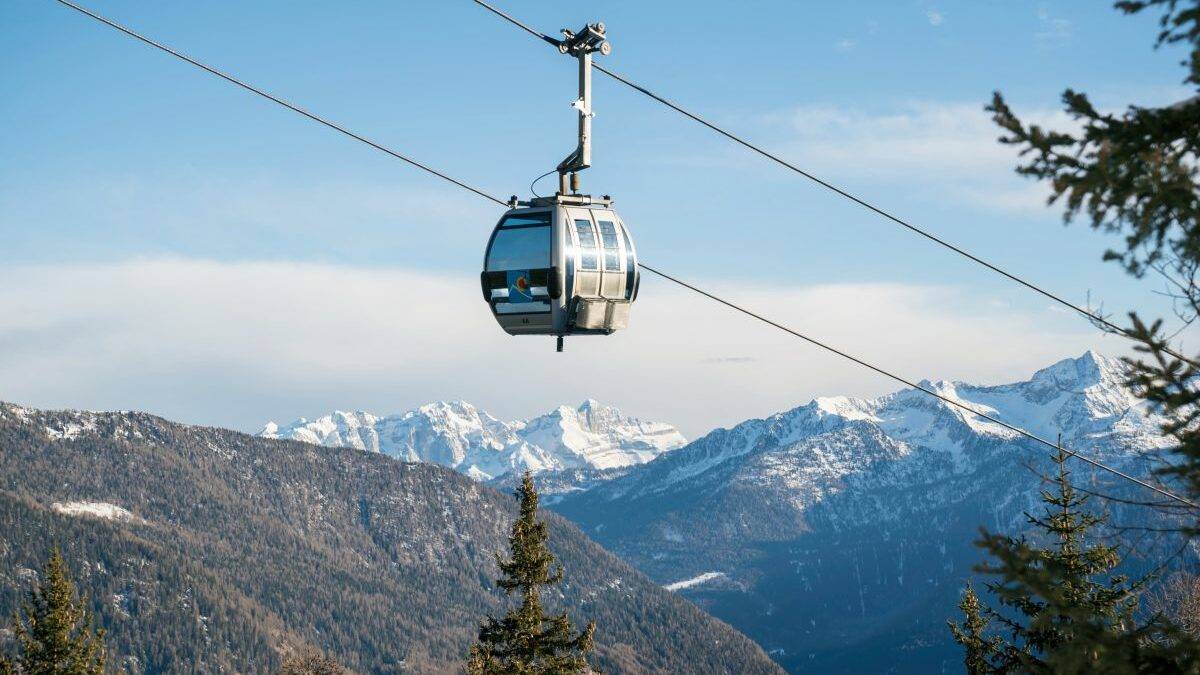 La funivia delle mele: come viaggia la frutta in Trentino