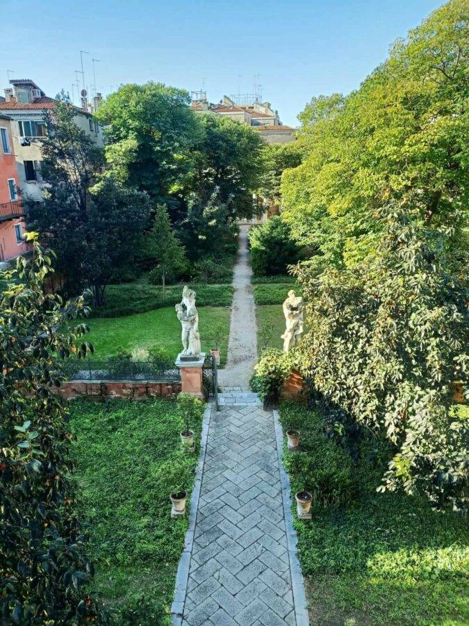 Nel cuore segreto di Venezia: il giardino di Palazzo Soranzo-Cappello