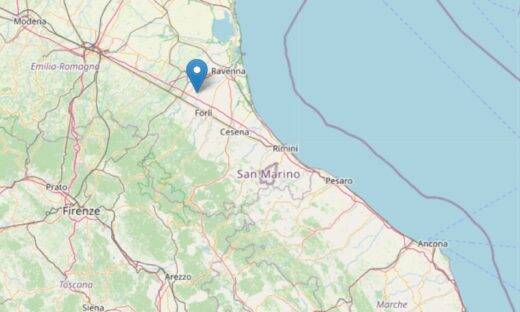 La terra balla in Romagna: doppia scossa sveglia il Ravennate e manda tutti in strada