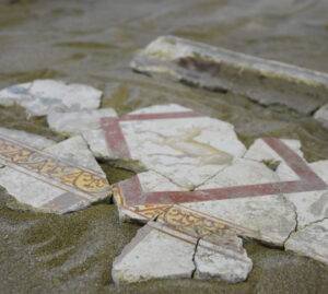 Pompei rinasce pezzo dopo pezzo