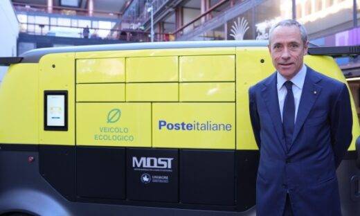 BOXì, il robot giallo che consegna la posta da solo