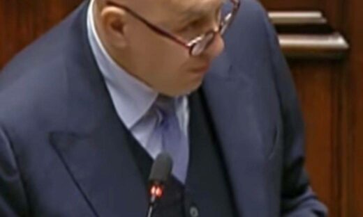 Ministro della Difesa: Italia sotto controllo per sicurezza interna