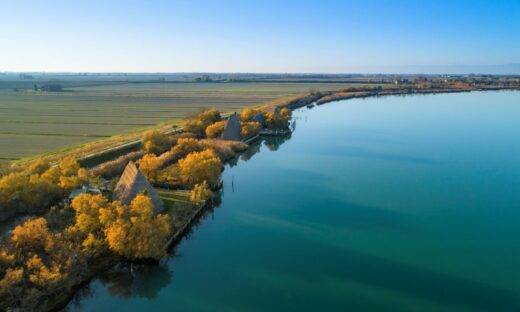 La rotta segreta dell’Adriatico: 127 km tra acqua, bici e borghi