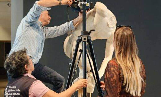 La Roma che non si vede: scoperti i “perni segreti” delle statue antiche