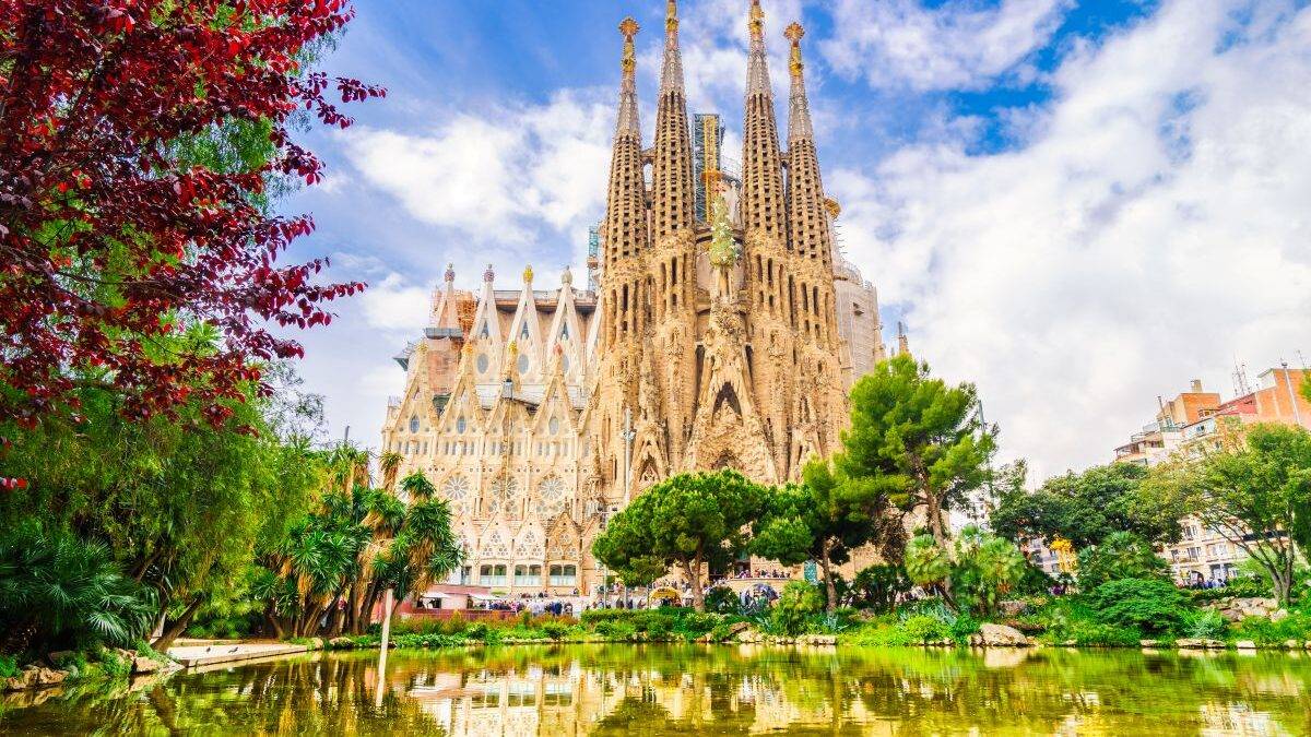 Sagrada Familia: è di un artista italiano la scultura che completa il capolavoro di Gaudí