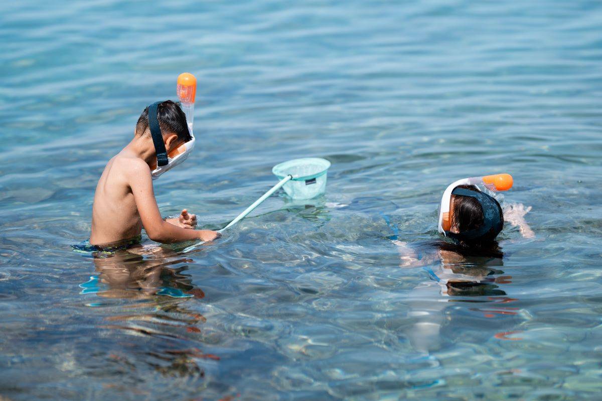 Maschere full-face per snorkeling: il Ministero della Salute mette in guardia sui rischi per i bambini