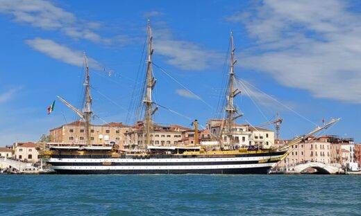 Amerigo Vespucci: la nave più bella del mondo in arrivo a Venezia
