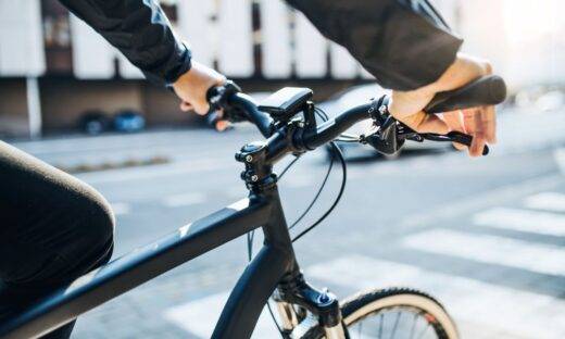 E-bike, arriva il bicivelox: multe fino a 15mila euro